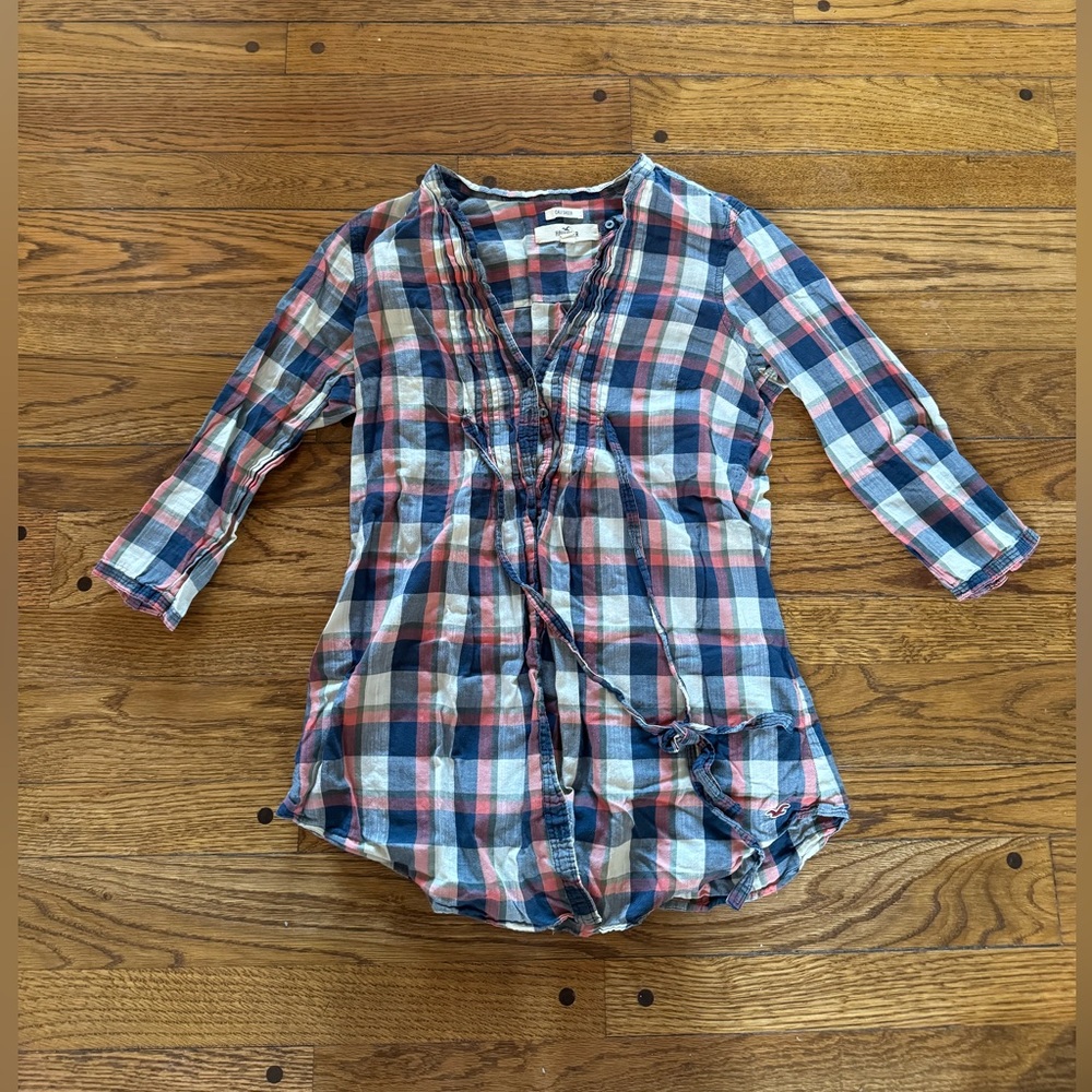 Hollister Going out tie Flannel